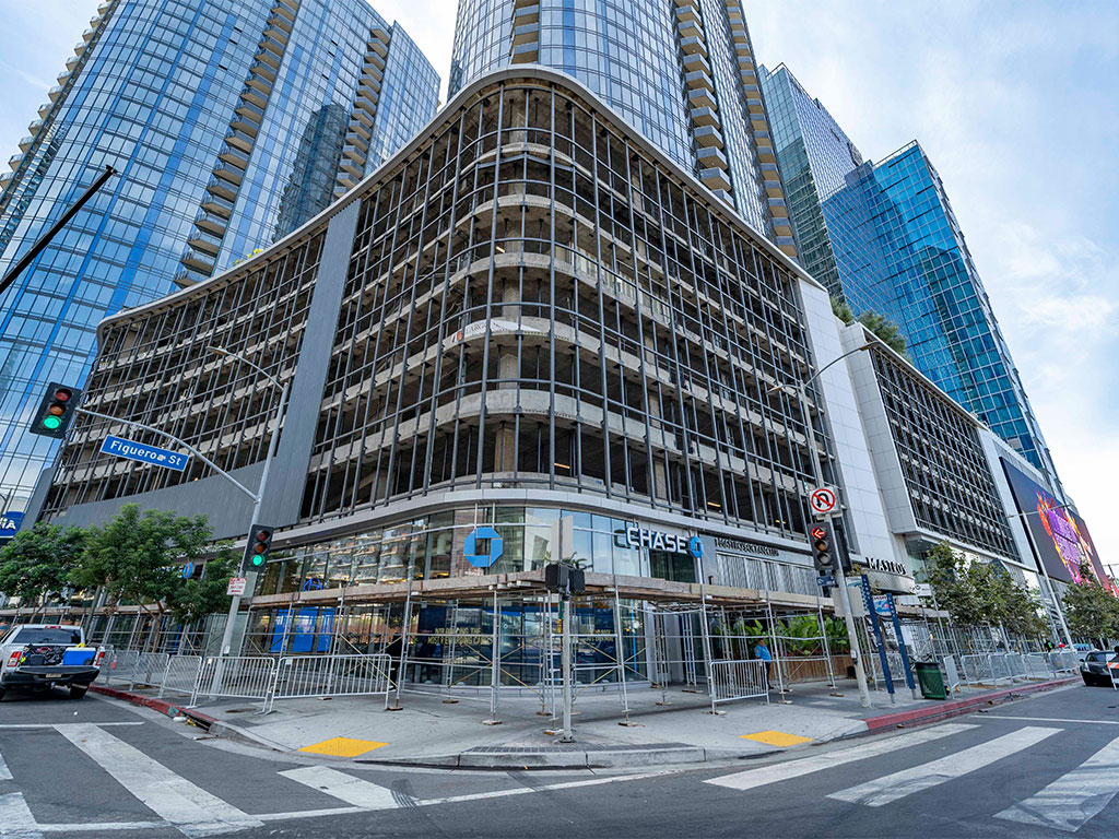 SNA-Blog-Pixels-in-Progress-Circa-Remake-Gallery-11